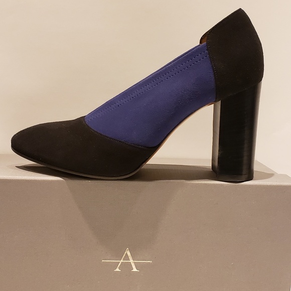 Aquatalia High Heel Pumps Size US7.5 NWT - Picture 2 of 7